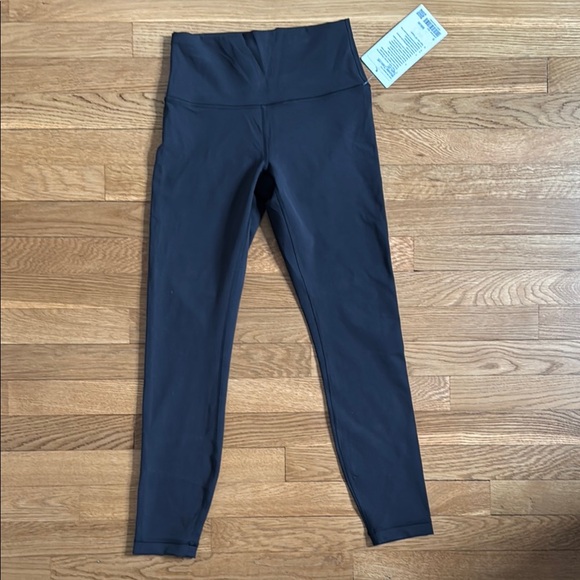 Lululemon Wunder Train High Rise Tight 25” Black Size 6 - Picture 5 of 6